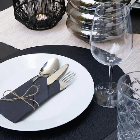 Fuer 4 Mit Terrasse Im Herzen Der Innenstadt Schwerin (Mecklenburg-Vorpommern)