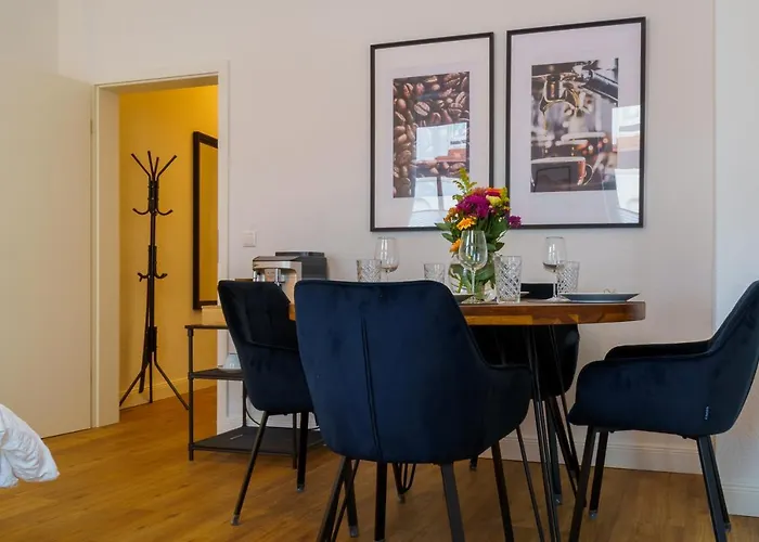 Fuer 4 Mit Terrasse Im Herzen Der Innenstadt * 什未林