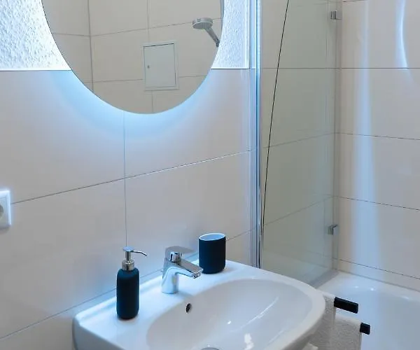 公寓 Fuer 4 Mit Terrasse Im Herzen Der Innenstadt